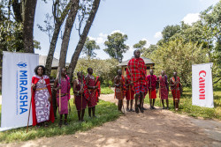 Welcome gesture performed by Masai community at Ishara Mara. Picture credits - Peter Ndungu.jpg